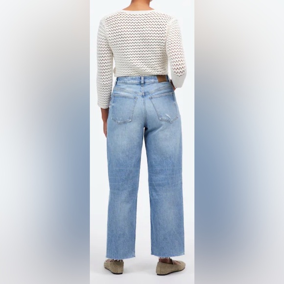 Madewell| The Curvy Perfect Vintage Wide-Leg Crop Jean - Picture 4 of 7